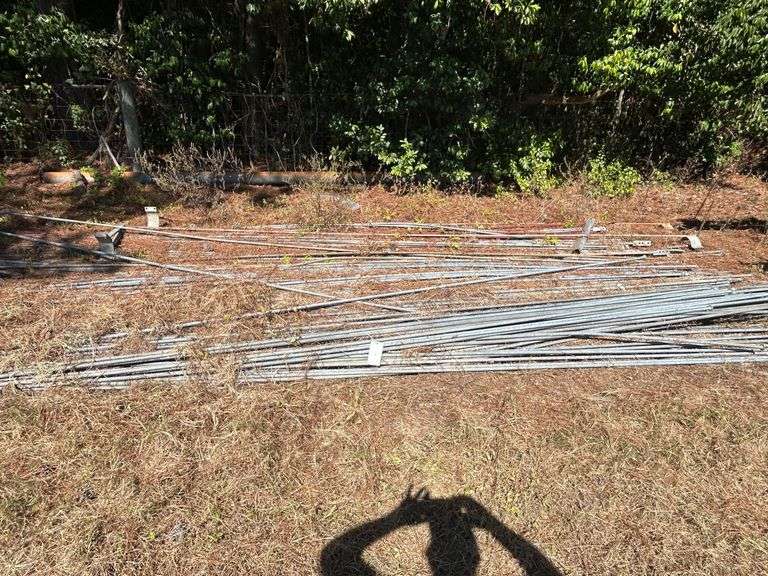 Metal Bracing Rods for Pivot Irrigation System image