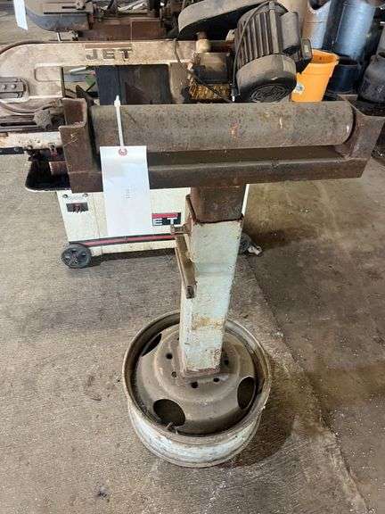 Homemade Stand with 16" Roller image