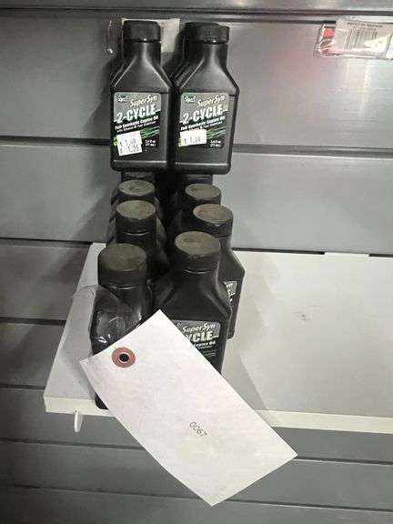 (14) 2 Cycle Oil image