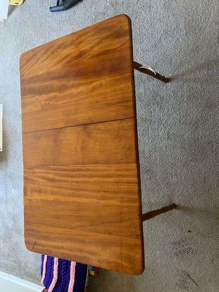 Wood Table with 1 Leaf, 47.5" x 29" x 30"