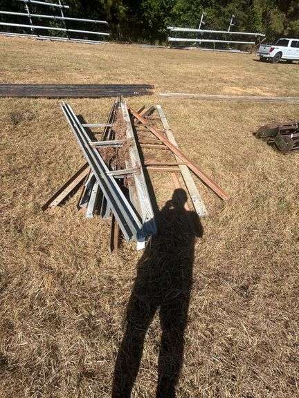 A Frames for Pivot image