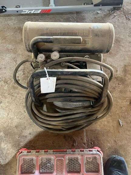 Craftsman Air Compressor image