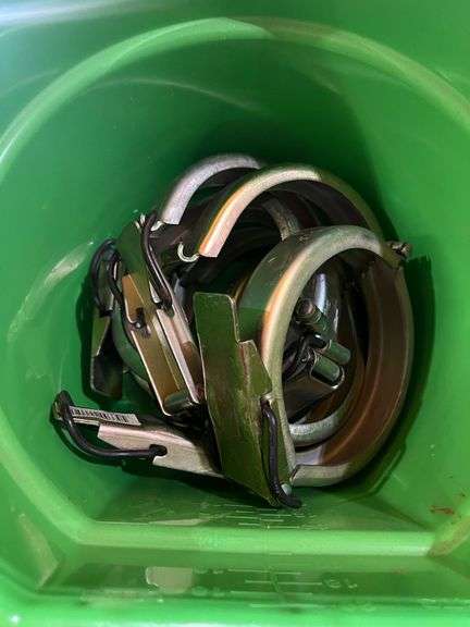 (7) 5" Ring Lock Clamps & Bucket image