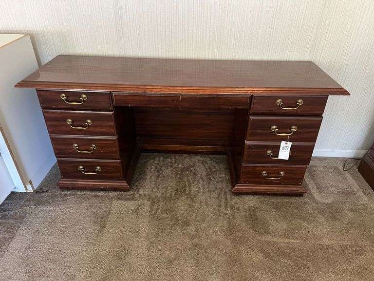 6 Drawer, Kneehole Desk, 66" x 30" x 19"