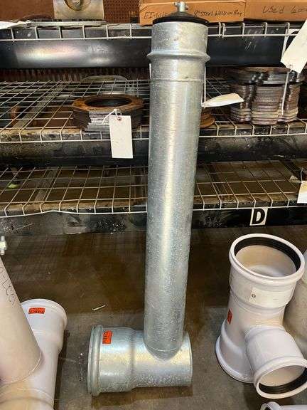 (1) Pierce Fittings Galvanized IPS Cap Riser (Female) 8" image