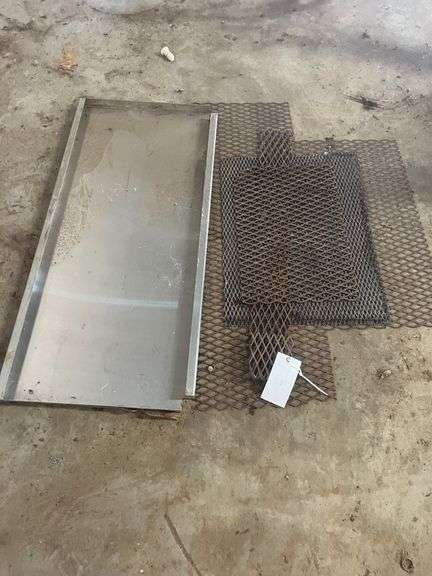 Expanded Metal & Stainless Steel Counter Cover image