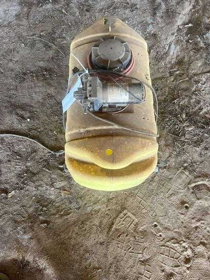 25 Gallon 4 Wheeler Sprayer with Electric Pump image