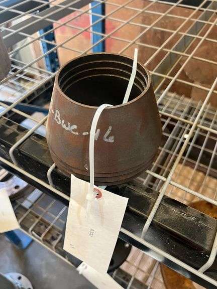 (4) Metal Cone Flanges 4"-6" image