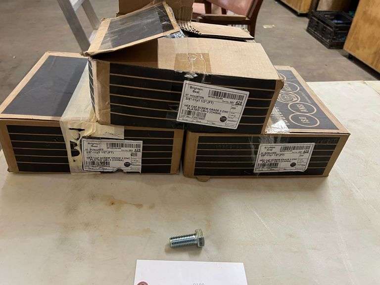 5/8"-11"X1 1/2" Hex Head Bolts Grade 5-Zink image