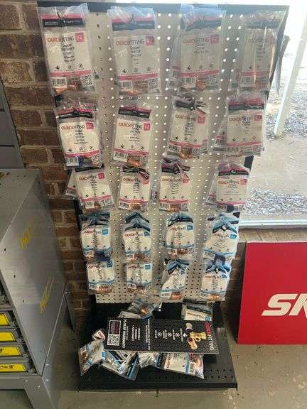 Quick Fitting Plumber Fittings & Display 1/2"-3/4" image