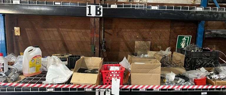 Contents of Shelf - Wire Hangers & Fittings image