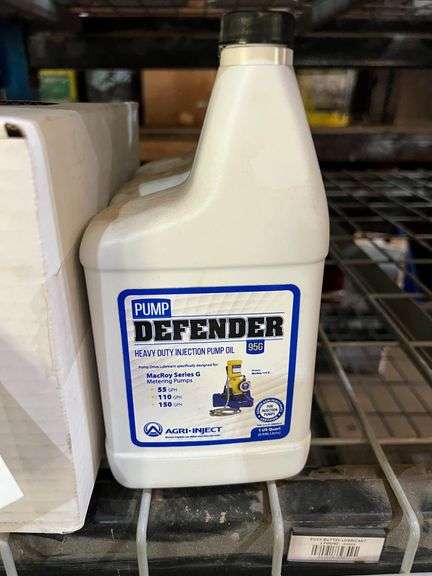 (9) 1 Quart Defender Heavy Duty Injection Pump Oil image