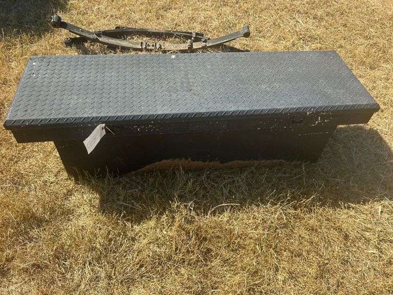 Diamond Plate Tool Box - 69" Top, 58" Bed image