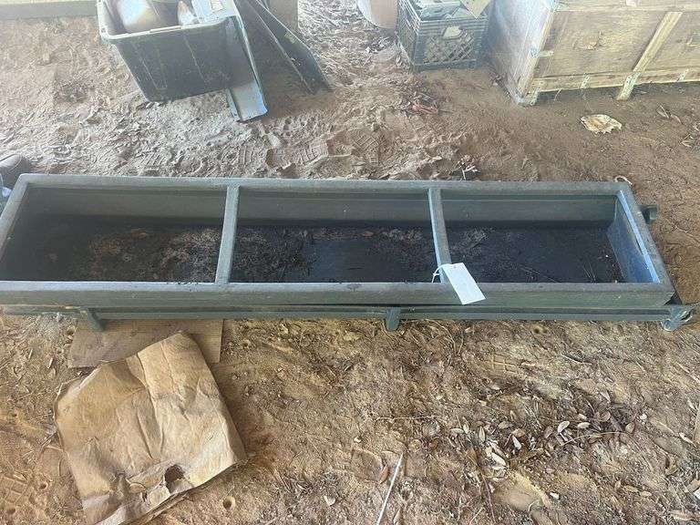 Livestock Feeder - 81" image