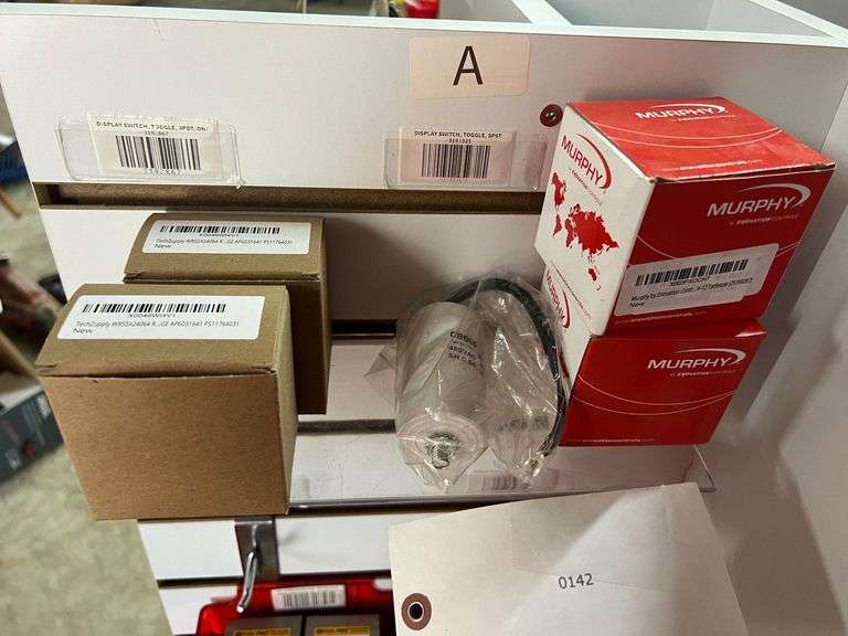 (2) Run Capacitor, (2) Murphy By Enovation Controls H-12 Tattletale (25700287), & CBB60 Capacitor image