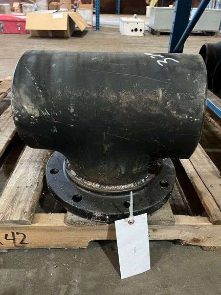 (1) Metal Weld-On Tee Fitting with Bolt-On Flange for Tee image