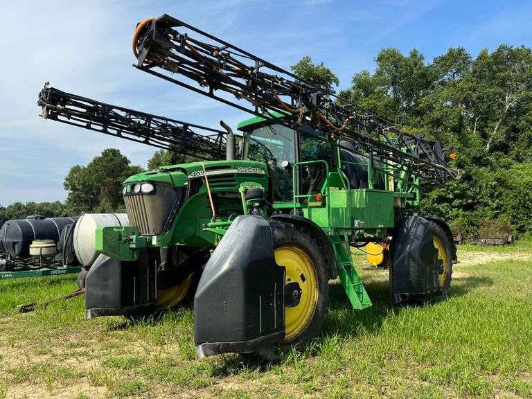 John Deere 4720 Sprayer, 3,754 Hrs., 90' Boom, 5 Section Control, SER-N04720X005180 image