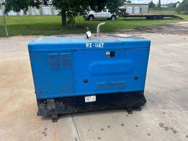 Miller Big Blue 400 D DC Welder Generator | Fuel Problems, Will Run | Deutz 2011 Diesel | Serial #: LJ380059E | Hours: Unknown