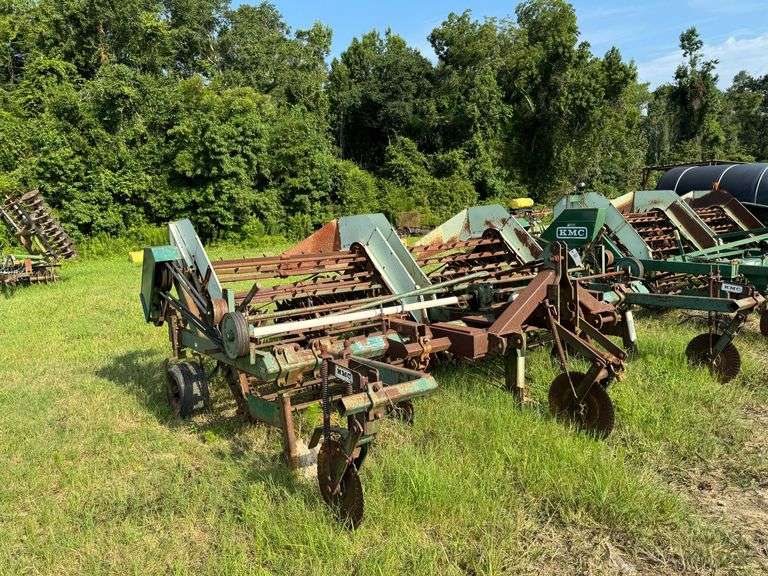 KMC 4 Row Peanut Inverter, SER-Unknown image