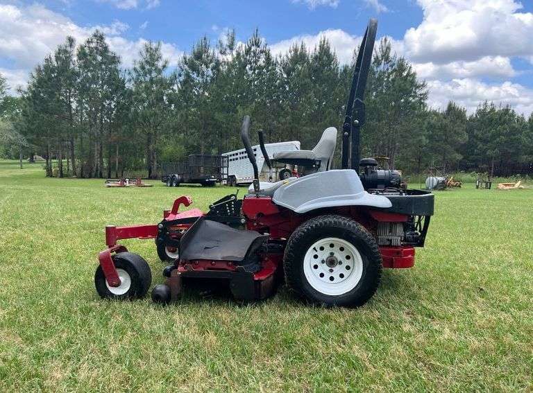 2009 ExMark Lazer Z 60" Zero Turn Mower | 1 Owner - Garage Kept | 27 hp Kohler Engine