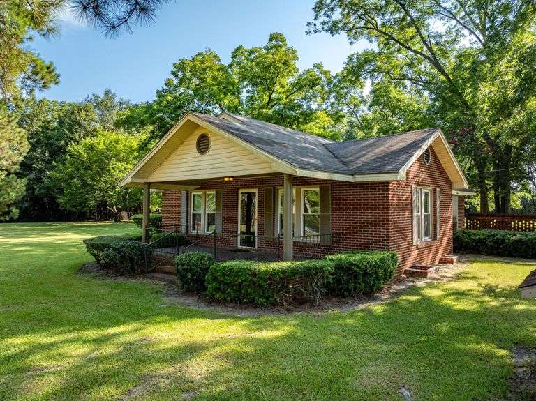 Ranch Style Home & Guest Home | 6± Acres | Worth Co., GA image