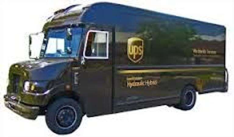 SHIPPING: SHIPPING IS AVAILABLE BY The UPS Store in Morehead City, NC.  FOR SHIPPING, You must first settle (PAY) your invoice with House Auction Company.  For Buyers needing shipping, CALL House Auction Company on Monday & Tuesday DECEMBER 4 & 5 from 8:30AM to 12 Noon and pay by MB or Visa over the phone.