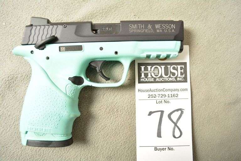 SMITH & WESSON Model M&P22 Compact Handgun, cal. .22 LR Semi-Auto, 3.5" barrel, w magazines, missing front sight, excellent condition, Ser #HHY9350 image