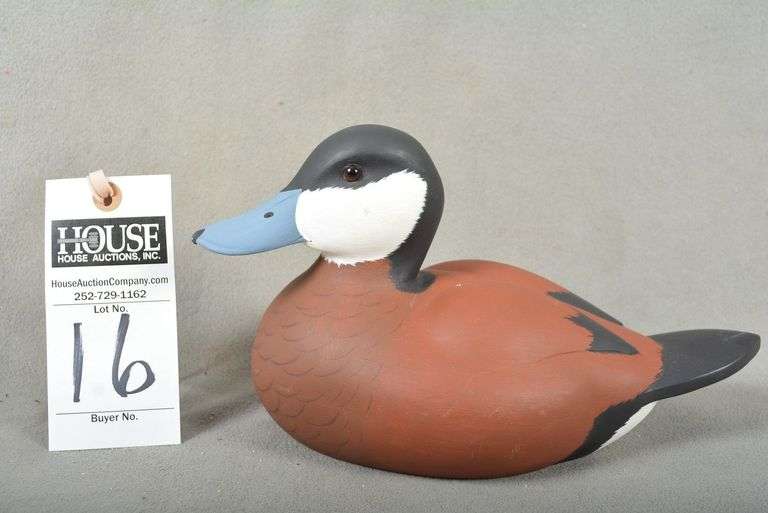 Ruddy Duck Drake by Wayne Davis, Harkers Island, one of the Original Seven who started the CSDCG, dated 1993m signed by the maker