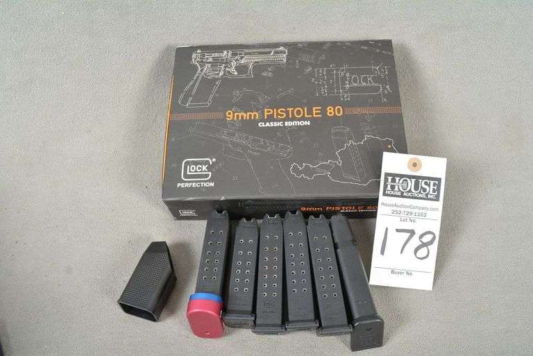 1 GLOCK Pistol Box, (4) 9 mm 17 rd magazines, (2) 9 mm 15 rd magazines and 1 magazine loader, NO PISTOL image