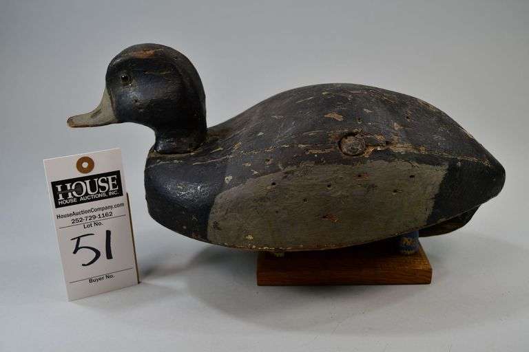 Scaup, drake, Carver: Unknown. Bobtail bluebill from Michigan with keel, weight and leather anchor attachment. image