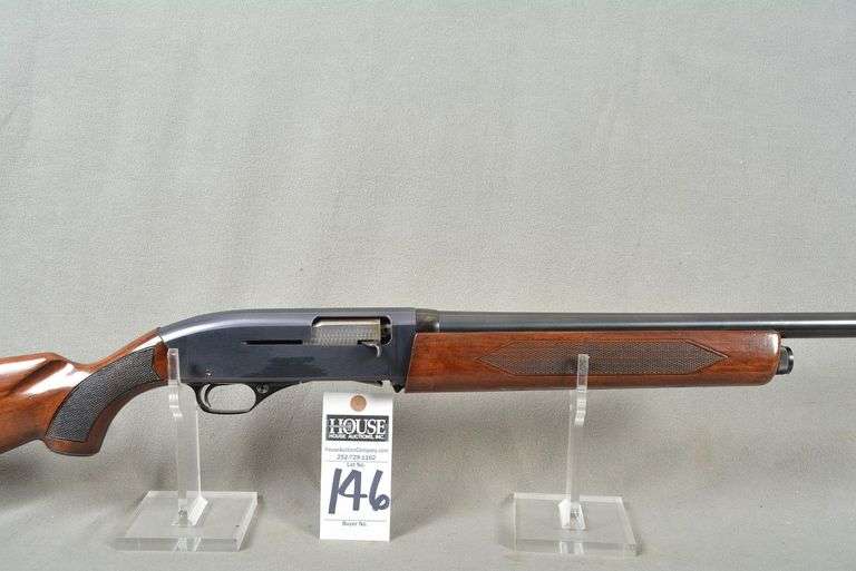 WINCHESTER Model 1400 MKII, 12 ga., Semi-Auto, 28 inch barrel, screw in choke, very good condition, Ser #N688928 image