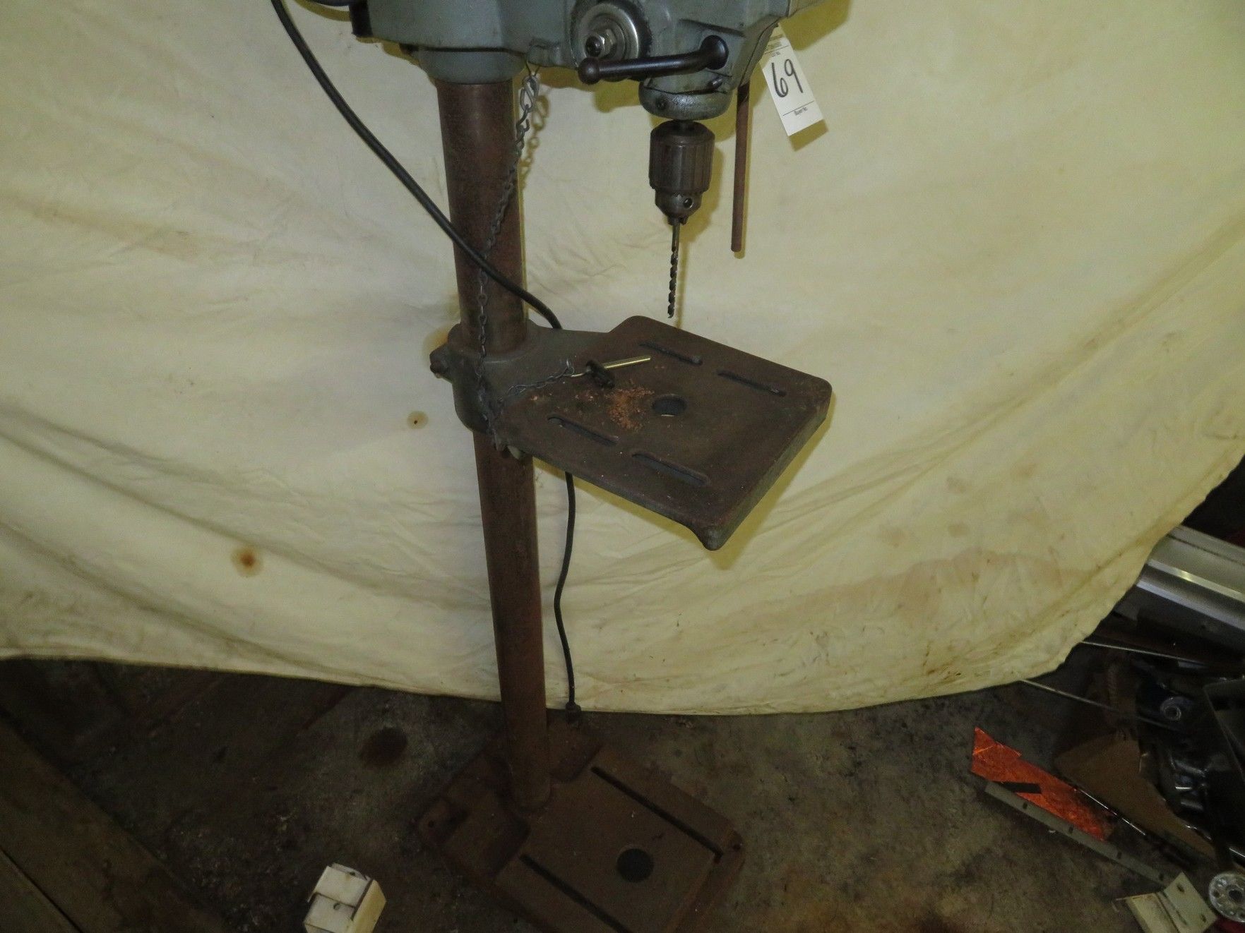 Lot image 8