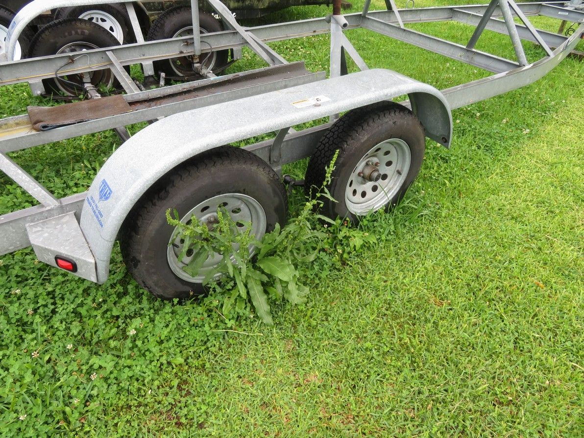 Lot image 13