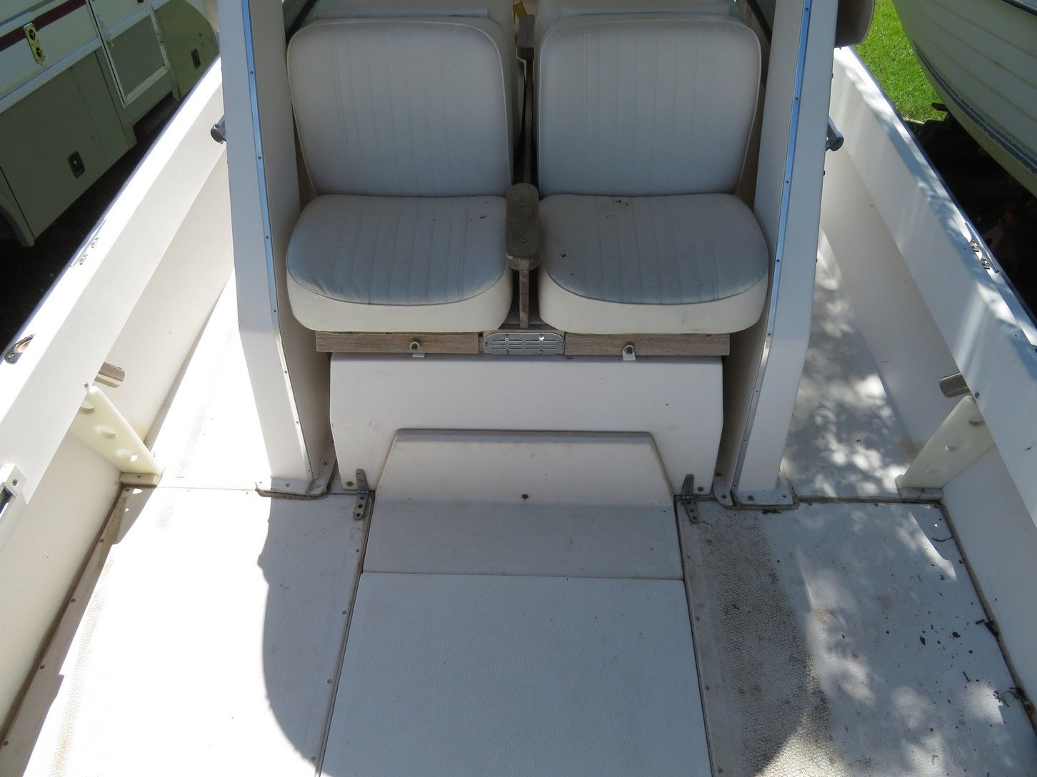 Lot image 82