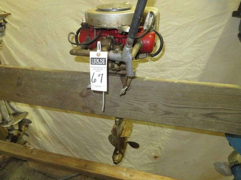 Early Vintage JOHNSON, Very Old, rare Outboard Motor, Very Good external condition - LOOK AT ALL PHOTOS - Located at 1235 Belangia Road, Havelock, NC