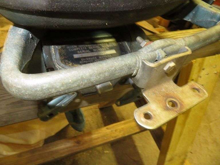Early Vintage EVINRUDE  BIG TWIN 30 Outboard Motor, Very Good external condition - LOOK AT ALL PHOTOS - Located at 1235 Belangia Road, Havelock, NC