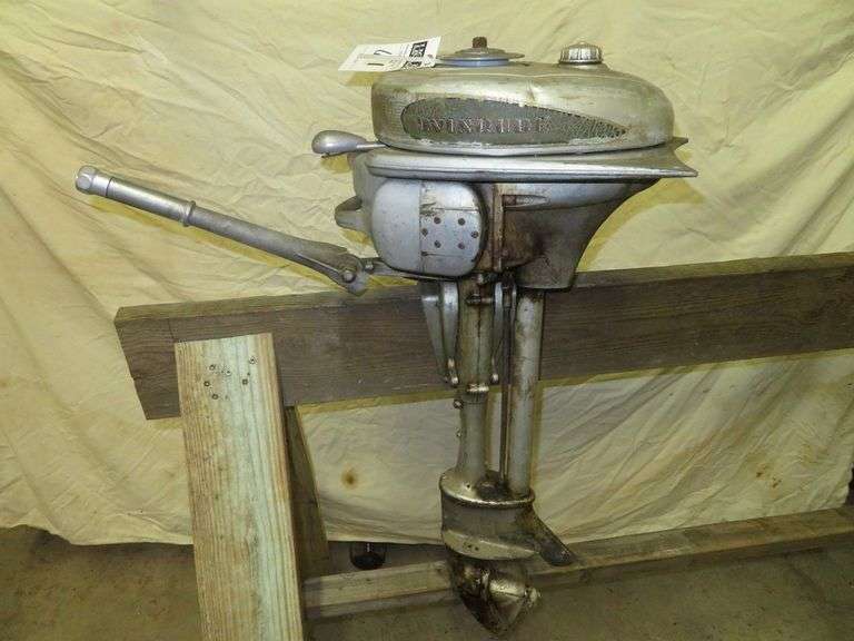 Early Vintage EVINRUDE ZEPHYR Four Cylinder, very old, rare Outboard Motor, Very Good external condition - LOOK AT ALL PHOTOS - Located at 1235 Belangia Road, Havelock, NC