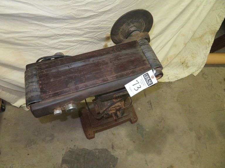 CRAFTSMAN Belt Sander on Stand