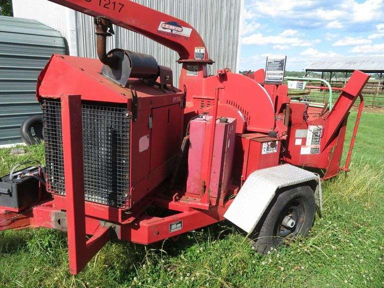 ALTEC  Model DC1217 Commercial Wood Chipper, excellent running condion, starts and runs as should