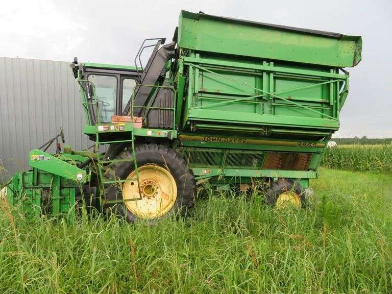 JOHN DEERE 9965 4 Row Cotton Picker, will run, needs repair, good parts machine