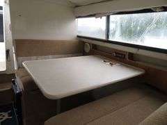 BAYLINER  28 foot CIERRA with gasoline Inboard Engine, with Cabin, Galley & Dining Area, Toilet, Electronics, Accessories,