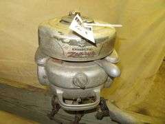 Early Vintage EVINRUDE ZEPHYR Four Cylinder, very old, rare Outboard Motor, Very Good external condition - LOOK AT ALL PHOTOS - Located at 1235 Belangia Road, Havelock, NC