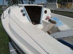 GLOUCESTER  22 foot SAILBOAT, Very good condition, Hull ID  GY100887ML485, with LONG Galvanized self adjusting trailer