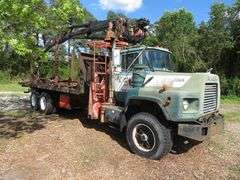 1994 MACK  Tandem Axle LOG TRUCK with PRENTICE Knuckle Boom Loader, Truck & Loader in excellent running condion, runs and operates as should, Truck VIN  1M2B209C8RM014438 - LOOK AT VIDEO & ALL PHOTOS POSTED