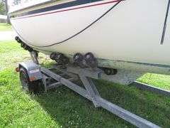 GLOUCESTER  22 foot SAILBOAT, Very good condition, Hull ID  GY100887ML485, with LONG Galvanized self adjusting trailer