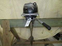 Early Vintage MARTIN  Model "40", rare, hard to find Outboard Motor, Very Good external condition - LOOK AT ALL PHOTOS - Located at 1235 Belangia Road, Havelock, NC