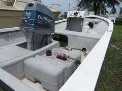 ATLANTIC 18 foot Center Console Fiberglass Boat with motor well, 70 hp EVINRUDE OUTBOARD Motor & LONG galvanized boat trailer, Boat Hull ID ATNOO868G585
