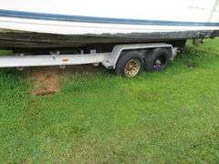 BAYLINER  28 foot CIERRA with gasoline Inboard Engine, with Cabin, Galley & Dining Area, Toilet, Electronics, Accessories,