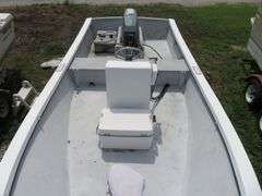 ATLANTIC 18 foot Center Console Fiberglass Boat with motor well, 70 hp EVINRUDE OUTBOARD Motor & LONG galvanized boat trailer, Boat Hull ID ATNOO868G585