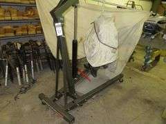 PITTSBURGH  Portable Engine Crane on Rollers, excellent condition. NOTE: the outboard motor shown in photo DOES NOT SELL WITH THE CRANE - THIS CRANE IS LOCATED AT 1235 BELANGIA RD AND CAN BE VIEWED ON SCHEDULED PREVIEW DATES ONLY